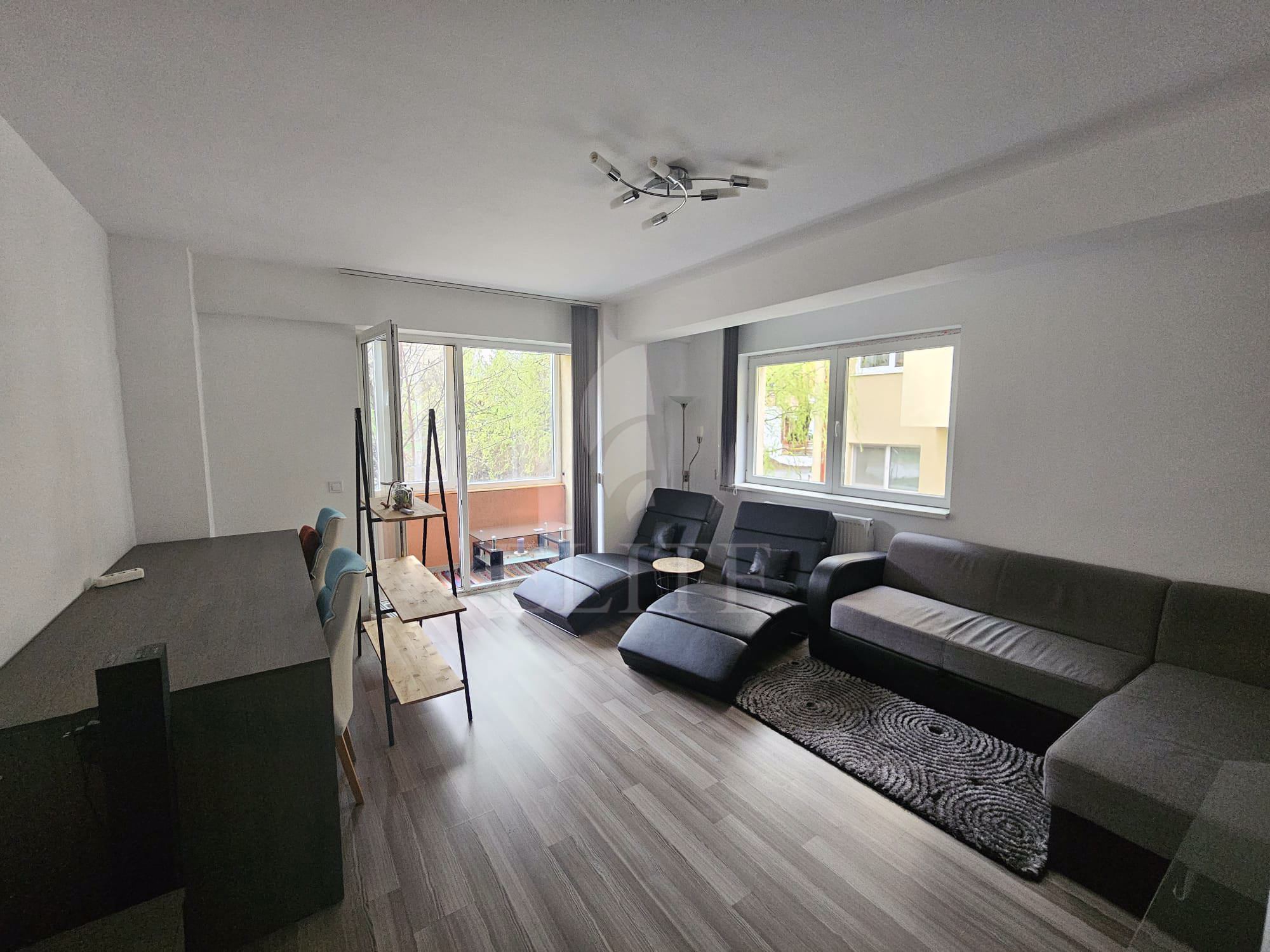 Apartament 2 camere în zona Vivo-961137