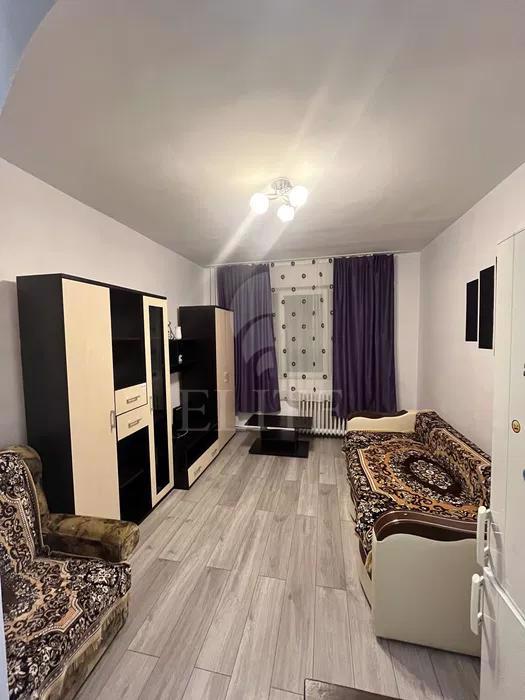 Garsoniera în zona MANASTUR-964614