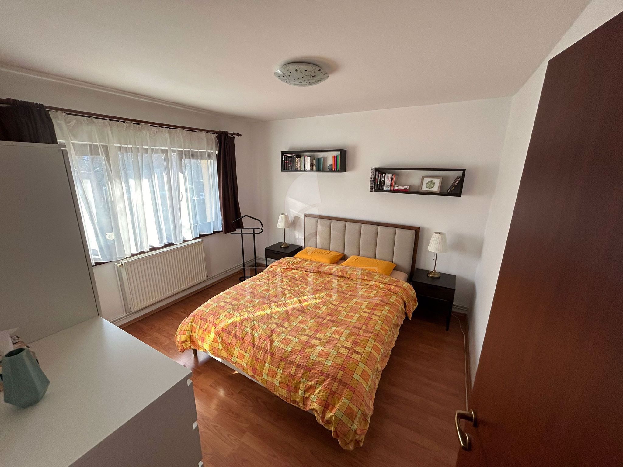 Apartament 3 camere în zona Spital Recuperare-966105