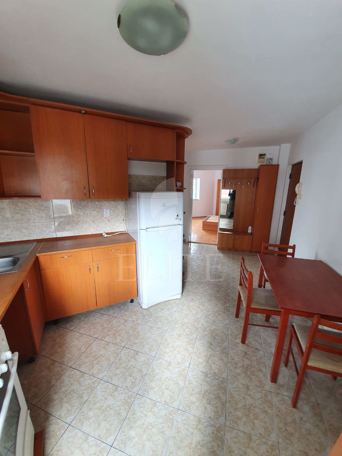 Apartament 2 camere în zona ION MESTER-966158