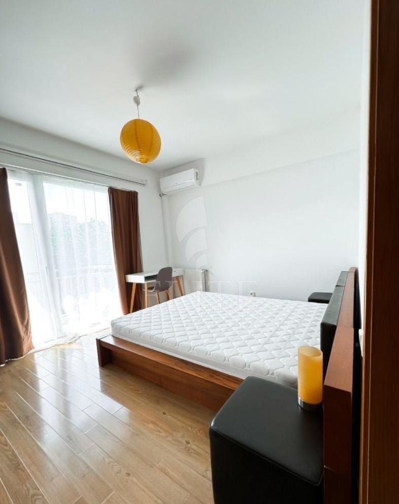 Apartament 2 camere în zona SALA SPORTURILOR-968688