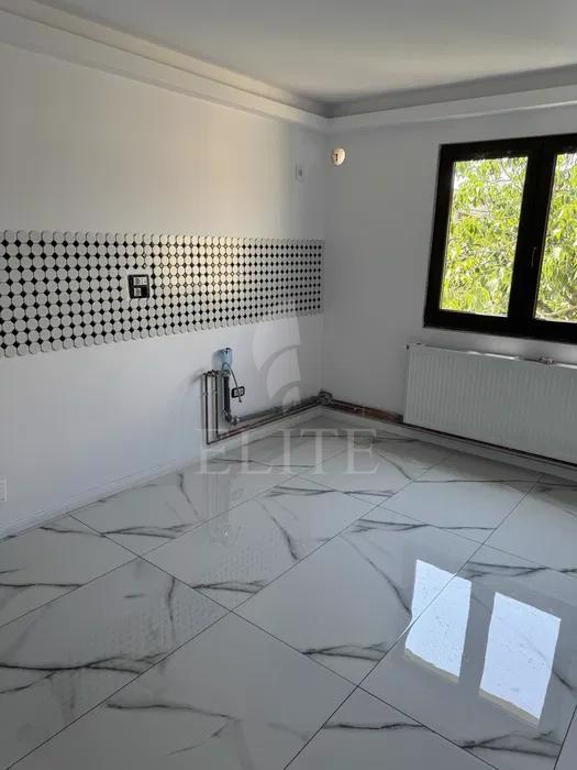 Apartament 4 camere în zona MEHEDINTI-968718