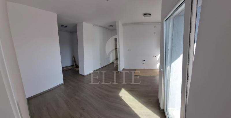 Apartament 3 camere în zona IRIS-969101