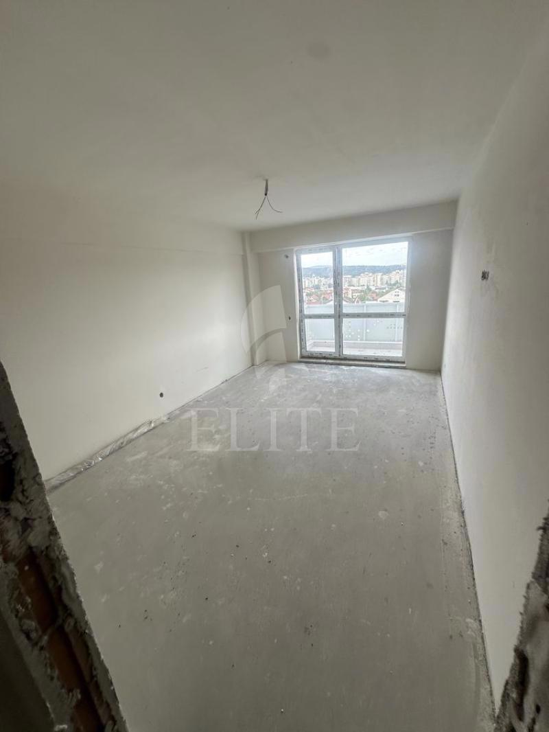 Apartament 3 camere în zona CAMPULUI-969710