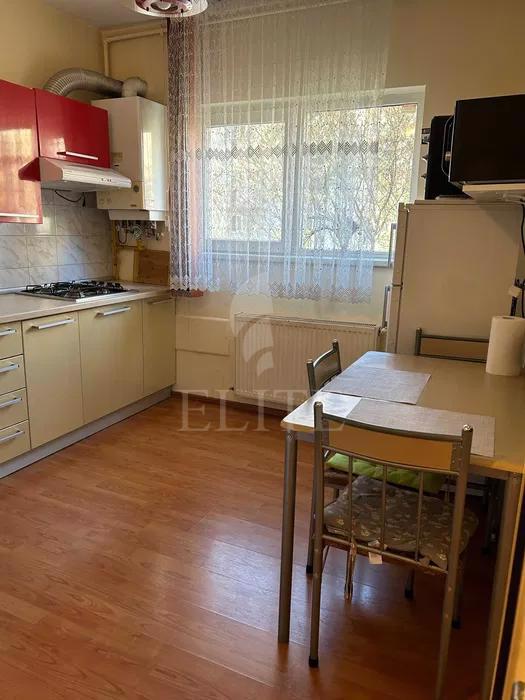 Apartament o camera în zona PARCUL CENTRAL-971583