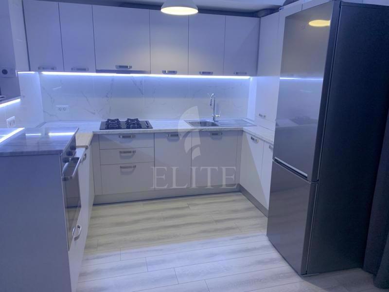 Apartament 2 camere în zona ZORILOR-976572