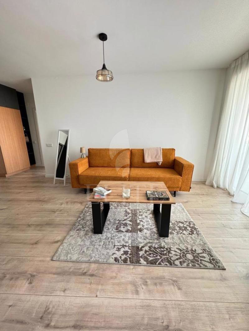 Apartament 2 camere în zona CENTRALA-980526