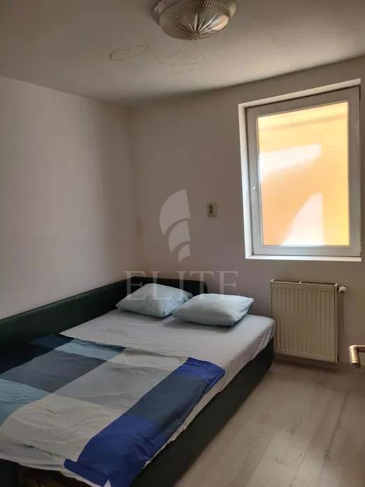 Apartament 3 camere în zona PLOPILOR-981053