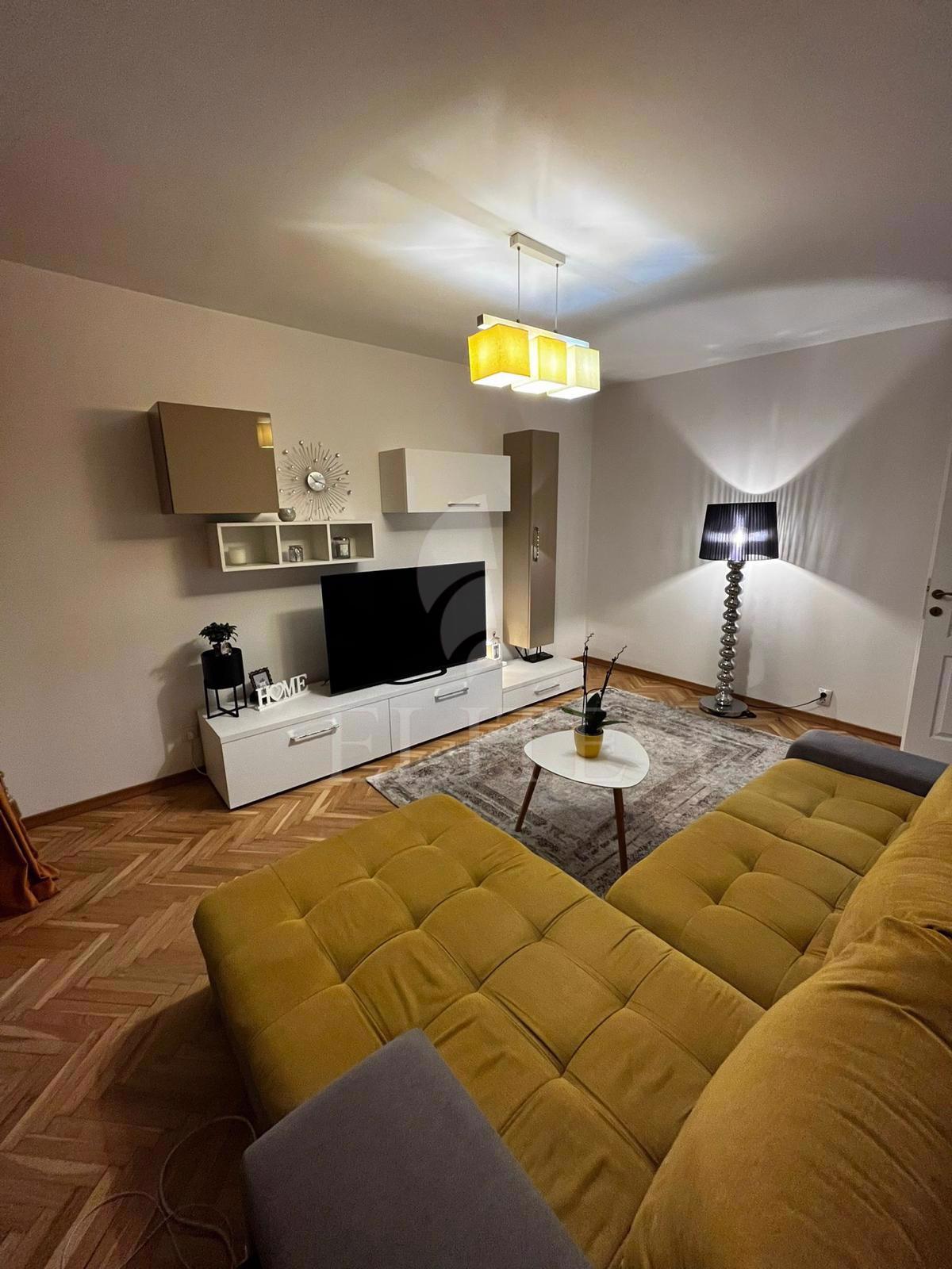 Apartament 3 camere în zona BUCURESTI-986869