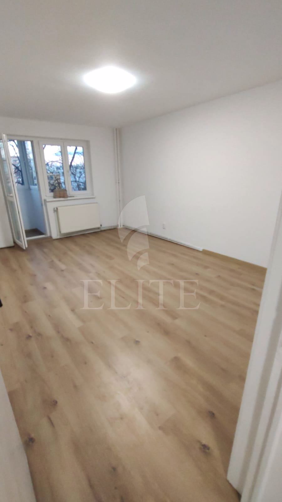 Apartament 2 camere în zona Zona MC Donalds-990011