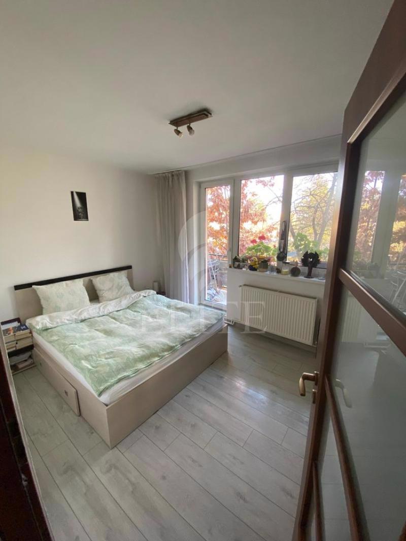 Apartament 2 camere în zona MERCUR-993738