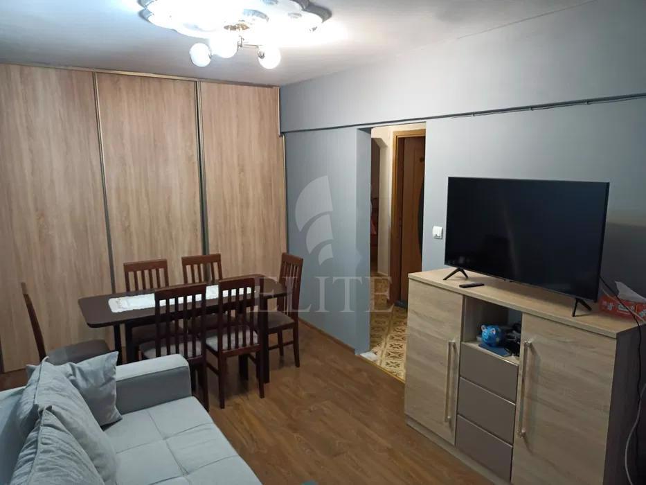 Apartament 3 camere în zona DAMBUL ROTUND-996744